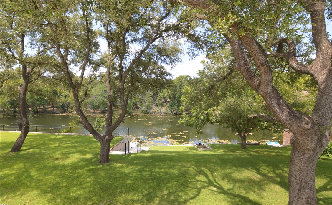 Photo of 1500 Brushy Bend DR, Round Rock, TX 78681