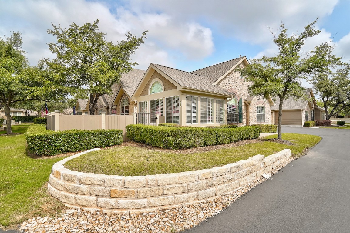 Condos, Lofts and Townhomes for Sale in Active Adult (55+) Condos in Georgetown TX