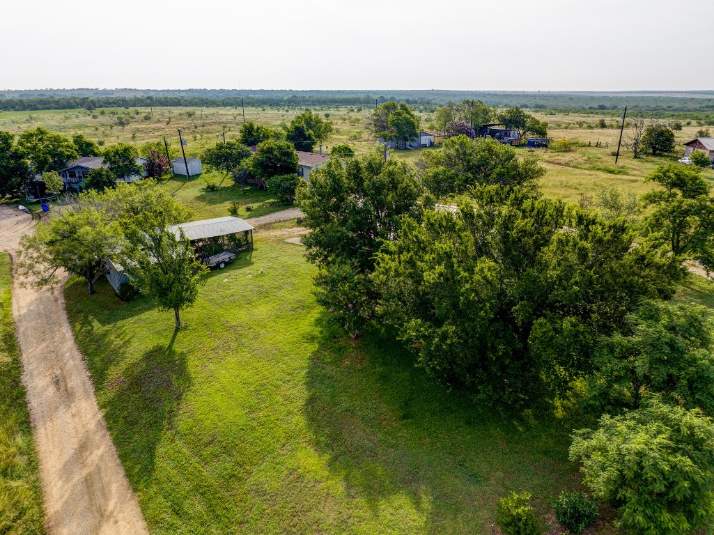 83 Roots Road, Martindale, Texas image 19