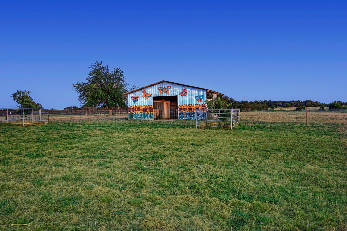 2055 County Road 284, Liberty Hill, Texas image 31
