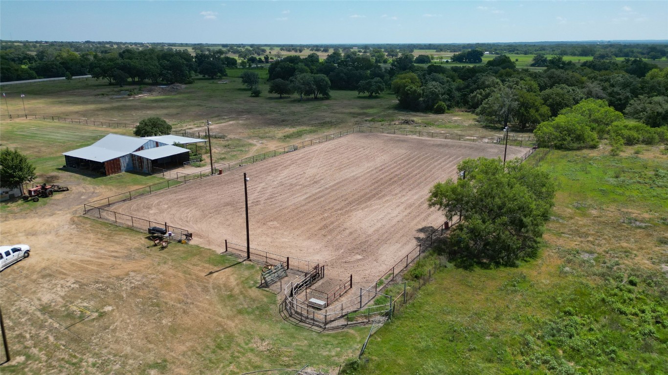 77 County Road 391, Gonzales, Texas image 37