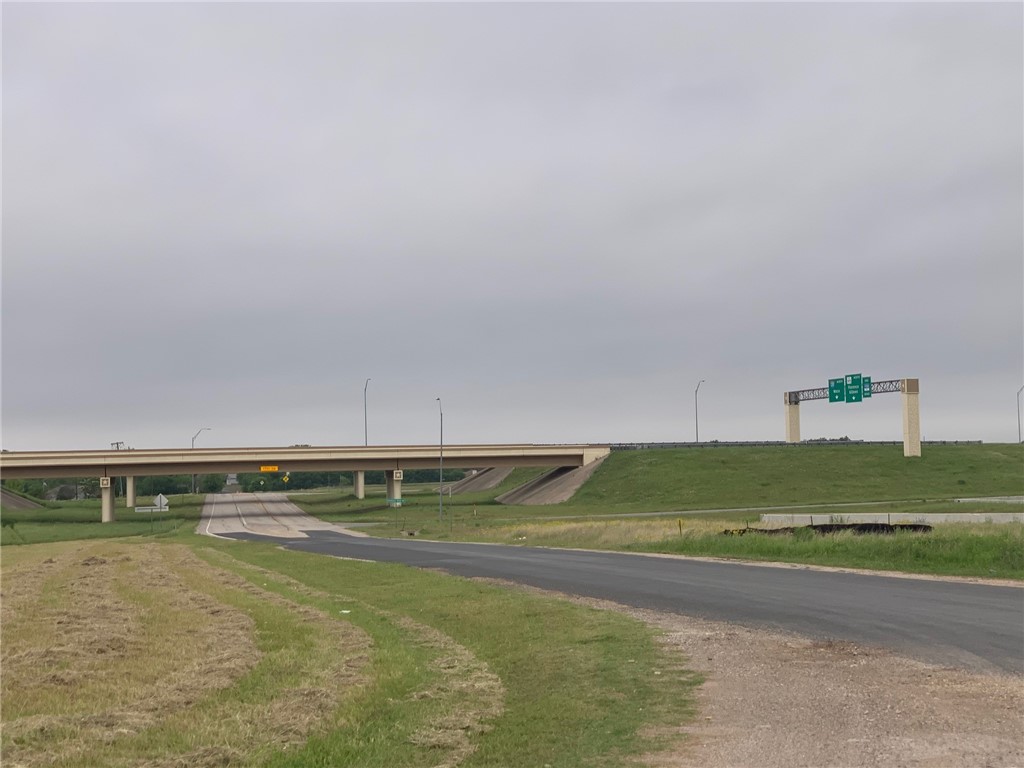 Photo of 1010  County Rd 152, Georgetown, TX 78626