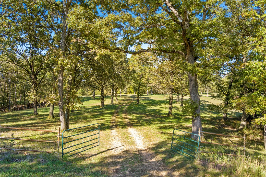 Land for sale –   Bredehoeft   Decatur, AR