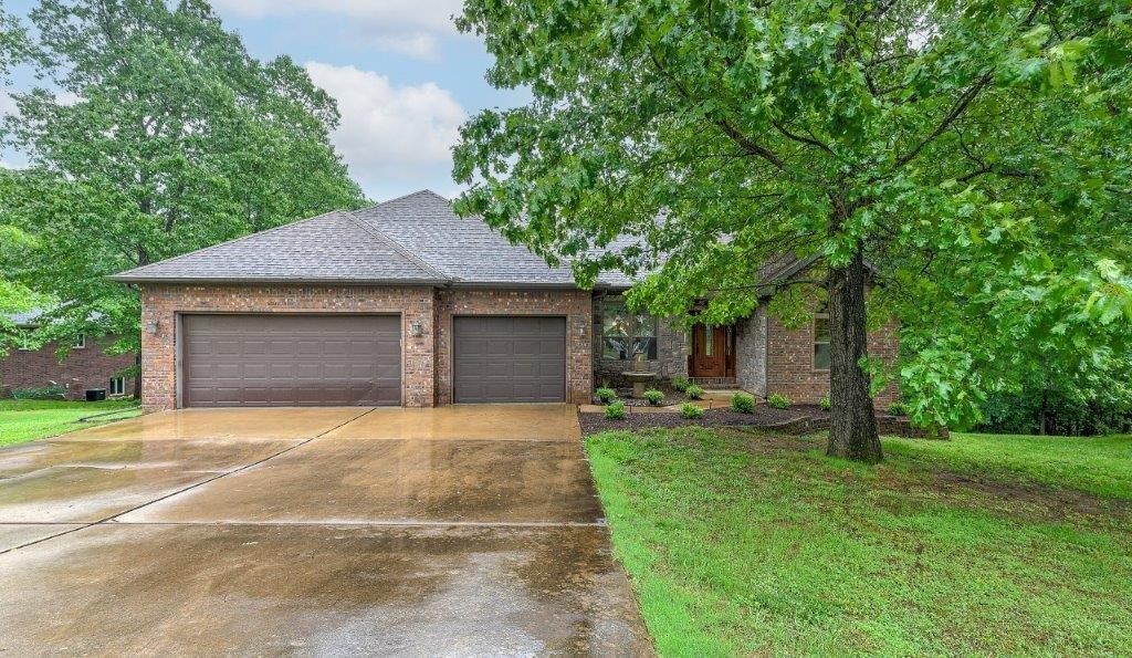 13926 Eastgate Drive, Rogers, AR 72756