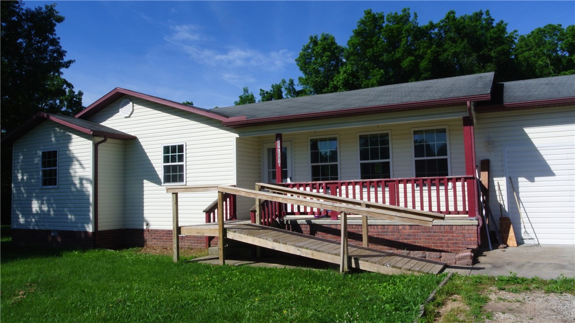 207 County Road 851, Green Forest, AR 72638