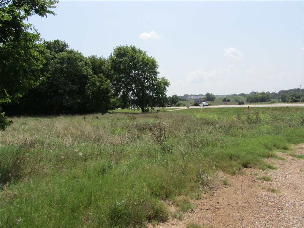 Land for sale – 106  Highway 62   Berryville, AR