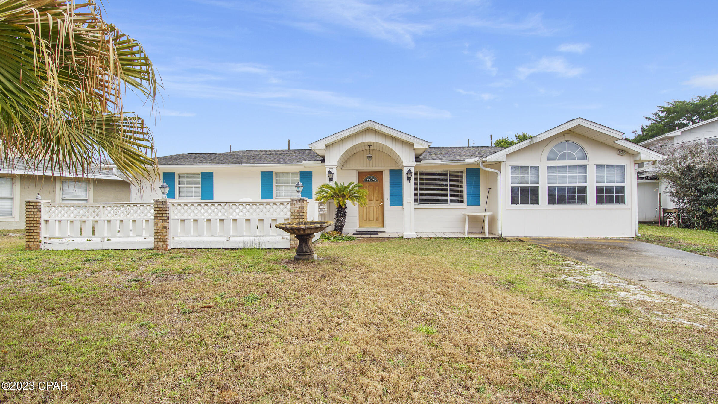 211 Lakeview Circle, Panama City Beach, FL 32413