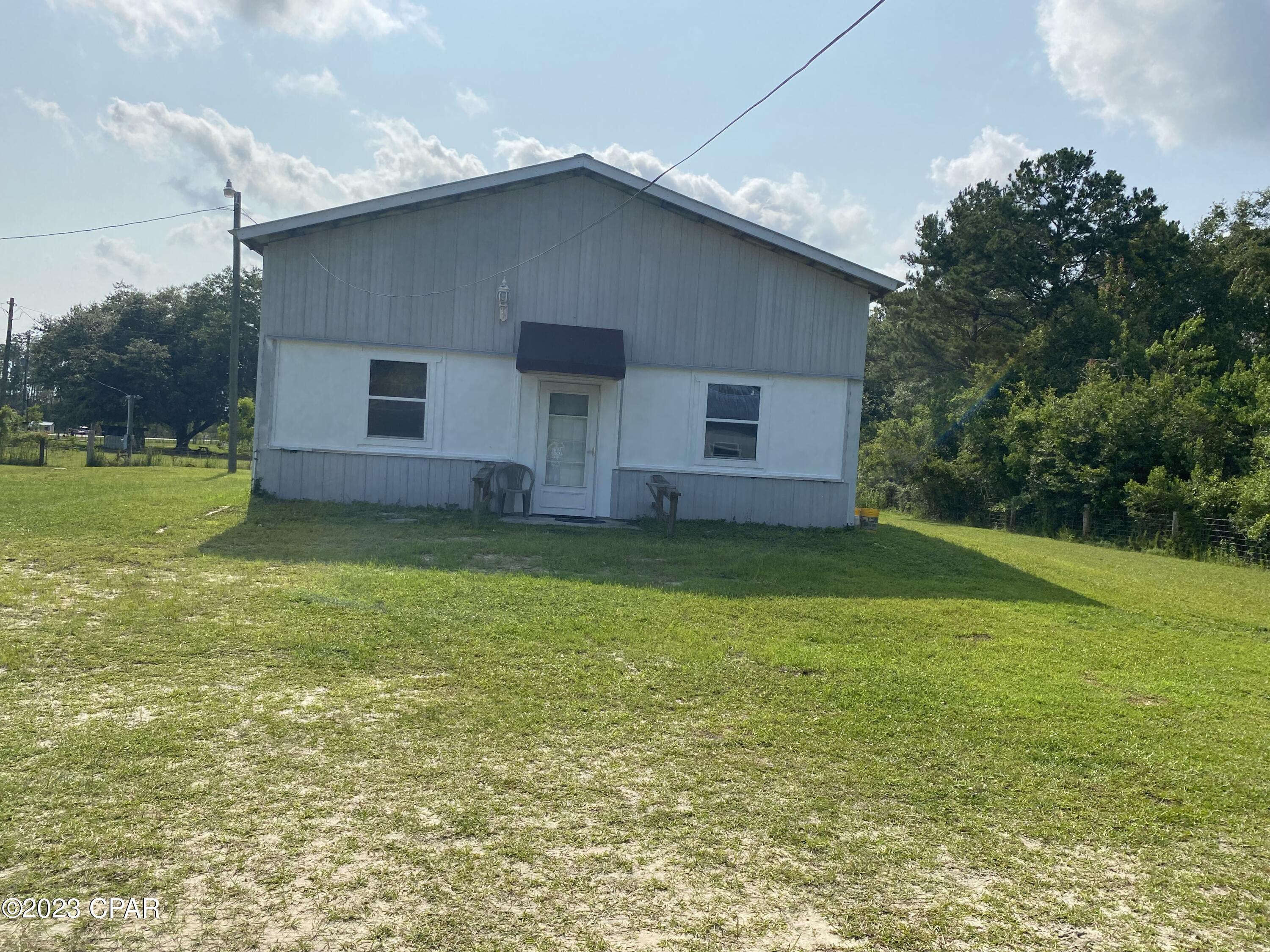 6705 Doc Whitfield Road, Wewahitchka, FL 32465