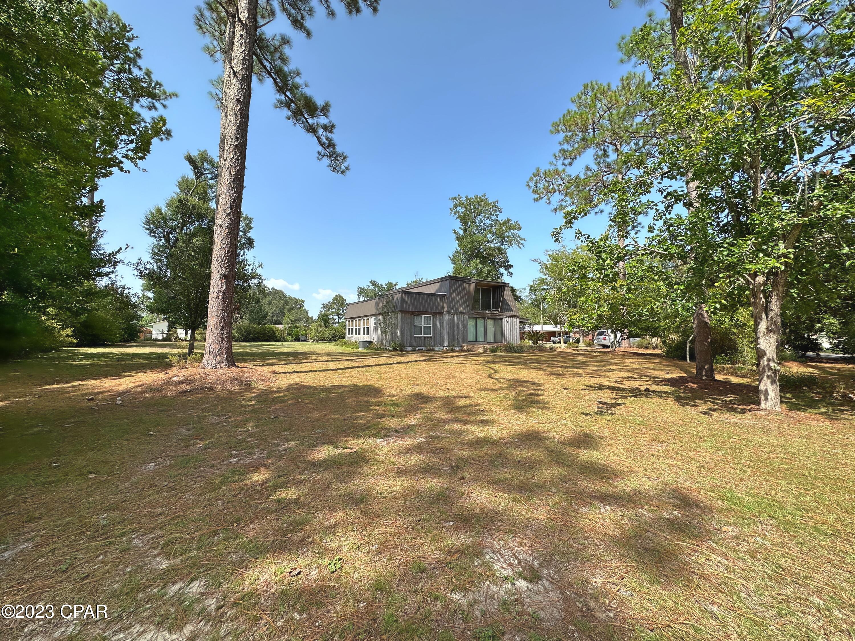 868 2nd Street, Chipley, FL 