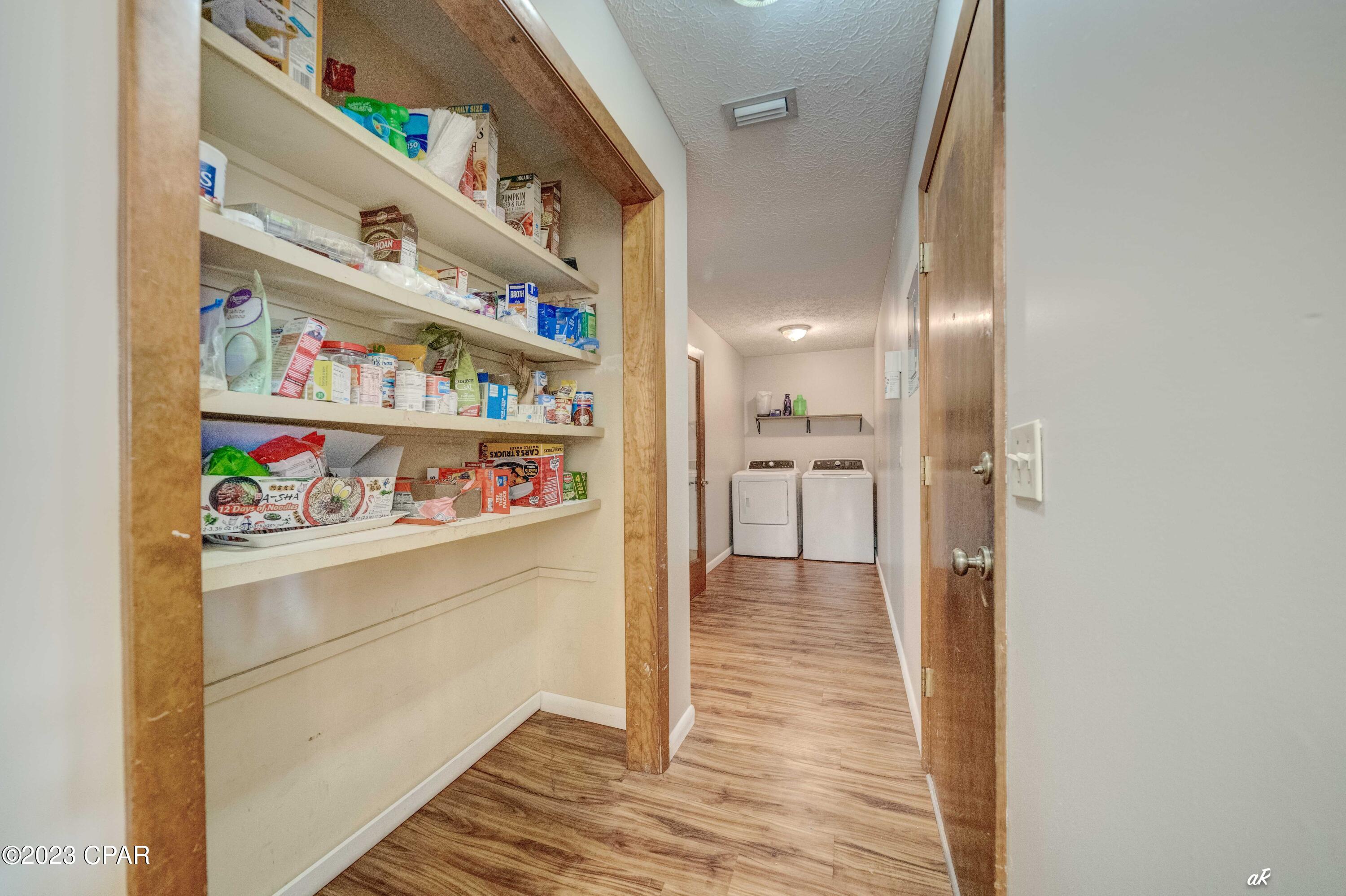 3915 Enveti Court  