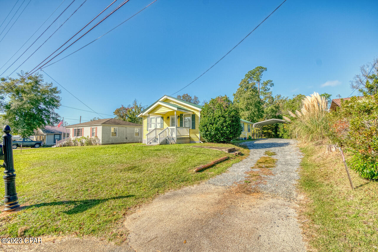 758 Morgan Avenue, Chattahoochee, FL 