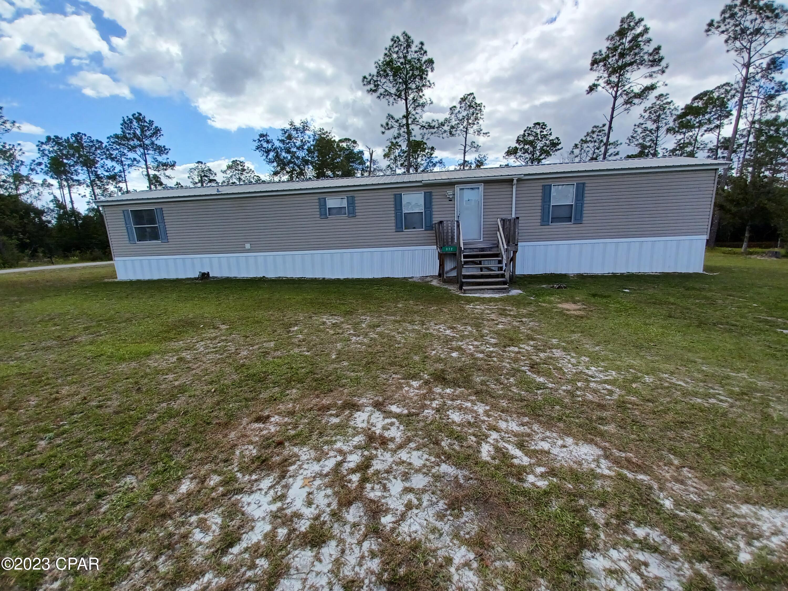 372 E Creekview Drive, Wewahitchka, FL 32465