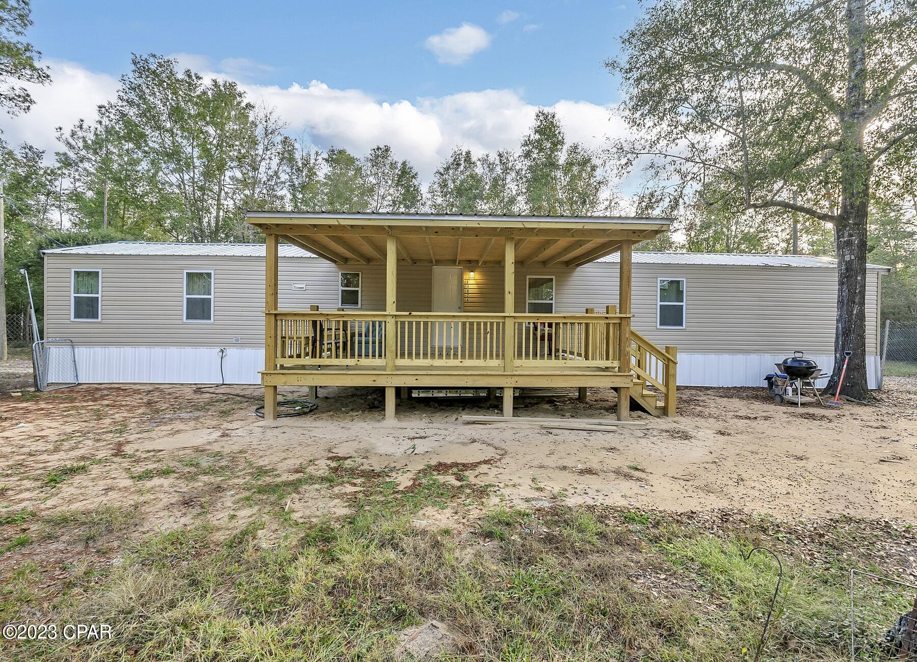 13826 NW Betts Road, Fountain, FL 