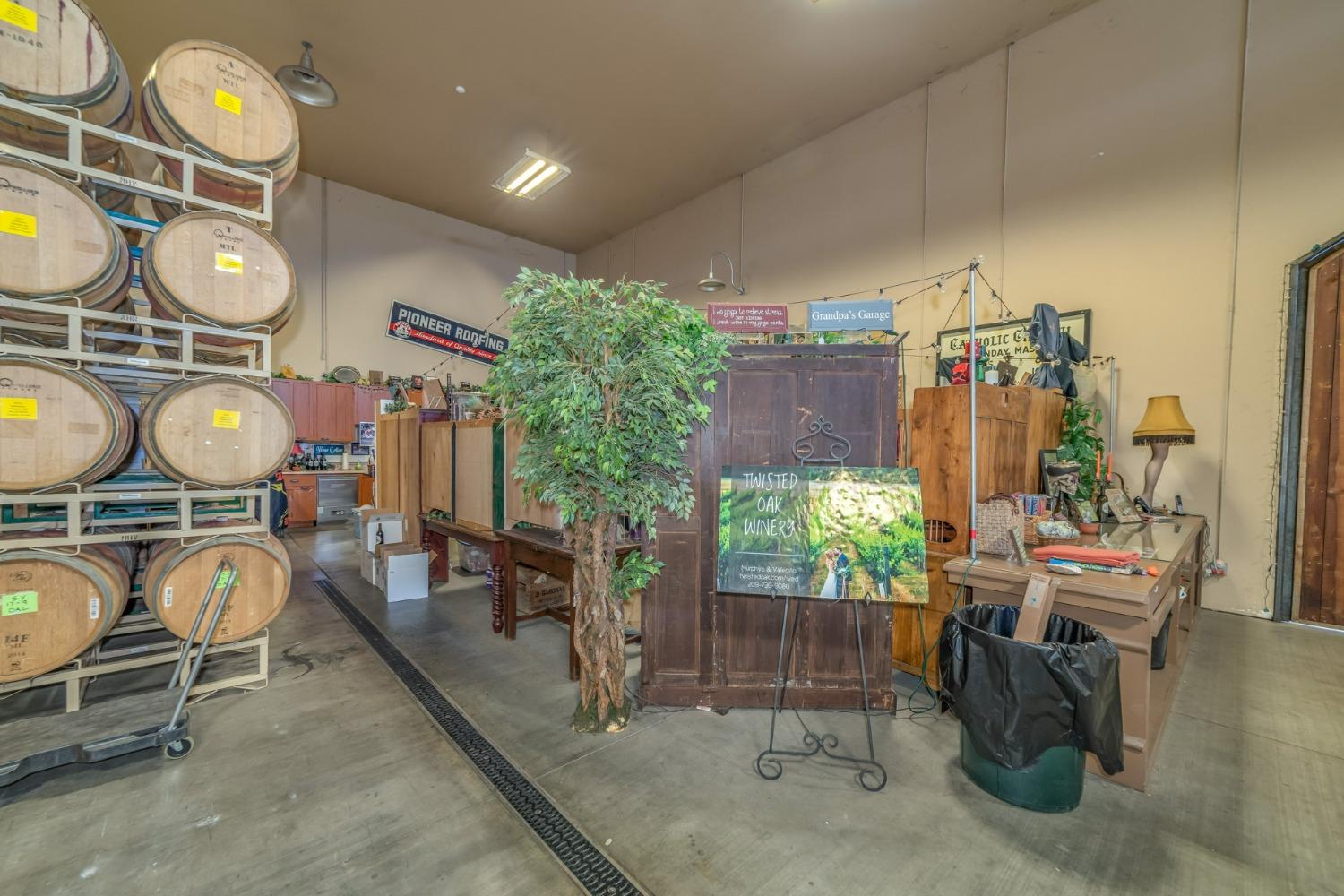4280 Red Hill Rd Road, Murphys, California 95247, ,Commercial Sale,For Sale,Red Hill Rd,2006030