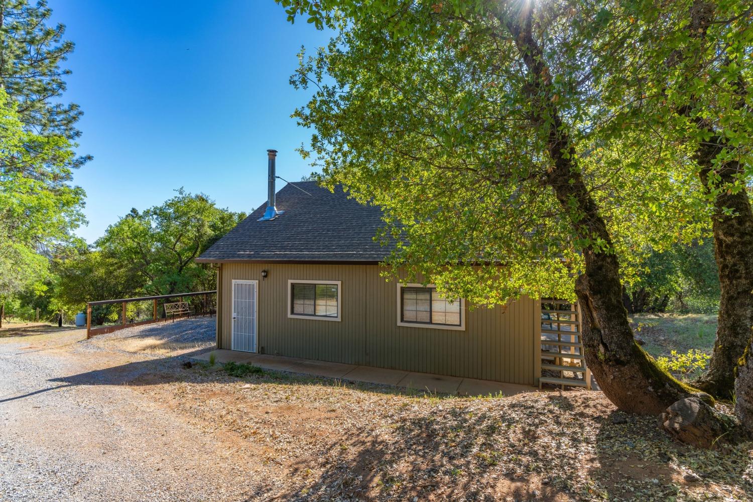 1551 John Dear Road, Mokelumne Hill, California 95245, 3 Bedrooms Bedrooms, ,2 BathroomsBathrooms,Residential,For Sale,John Dear,202300155