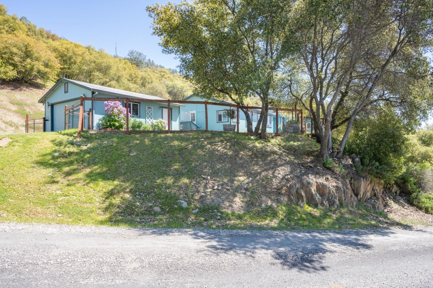 2735 Paint Road, Angels Camp, California 95222, 6 Bedrooms Bedrooms, ,4 BathroomsBathrooms,Residential,For Sale,Paint,202300367