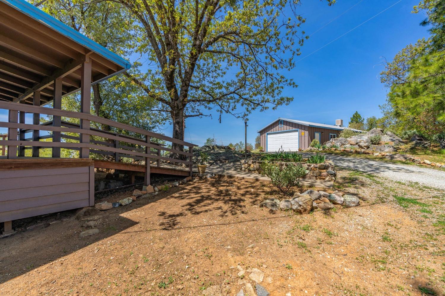 1631 Valentine Hill Drive, West Point, California 95255, 3 Bedrooms Bedrooms, ,3 BathroomsBathrooms,Residential,For Sale,Valentine Hill,202300505