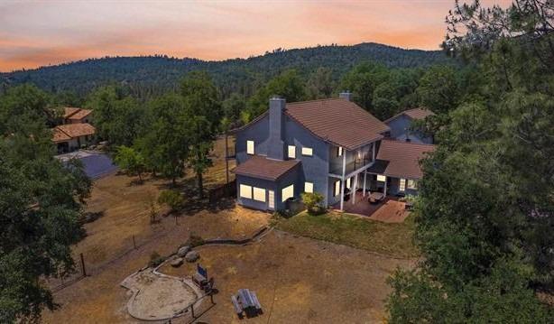 21819 Lyons Bald Mountain Road, Sonora, California 95370, 4 Bedrooms Bedrooms, ,4 BathroomsBathrooms,Residential,For Sale,Lyons Bald Mountain Road,202300943