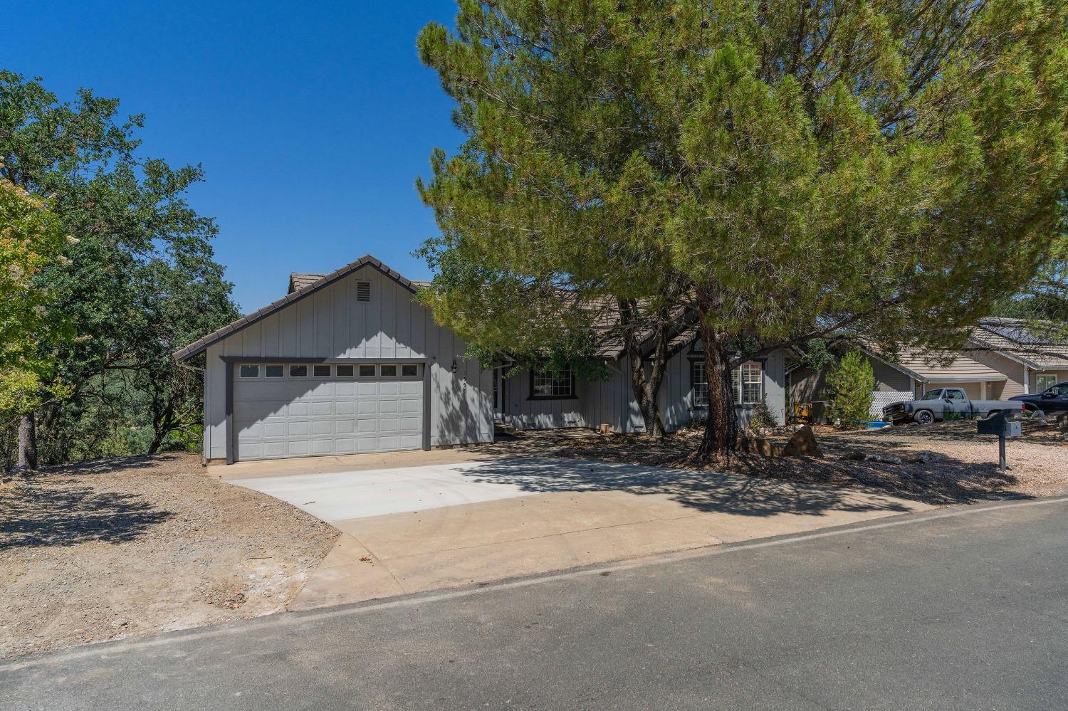 2553 Gold Run Court, Valley Springs, California 95252, 3 Bedrooms Bedrooms, ,2 BathroomsBathrooms,Residential,For Sale,Gold Run,202300952