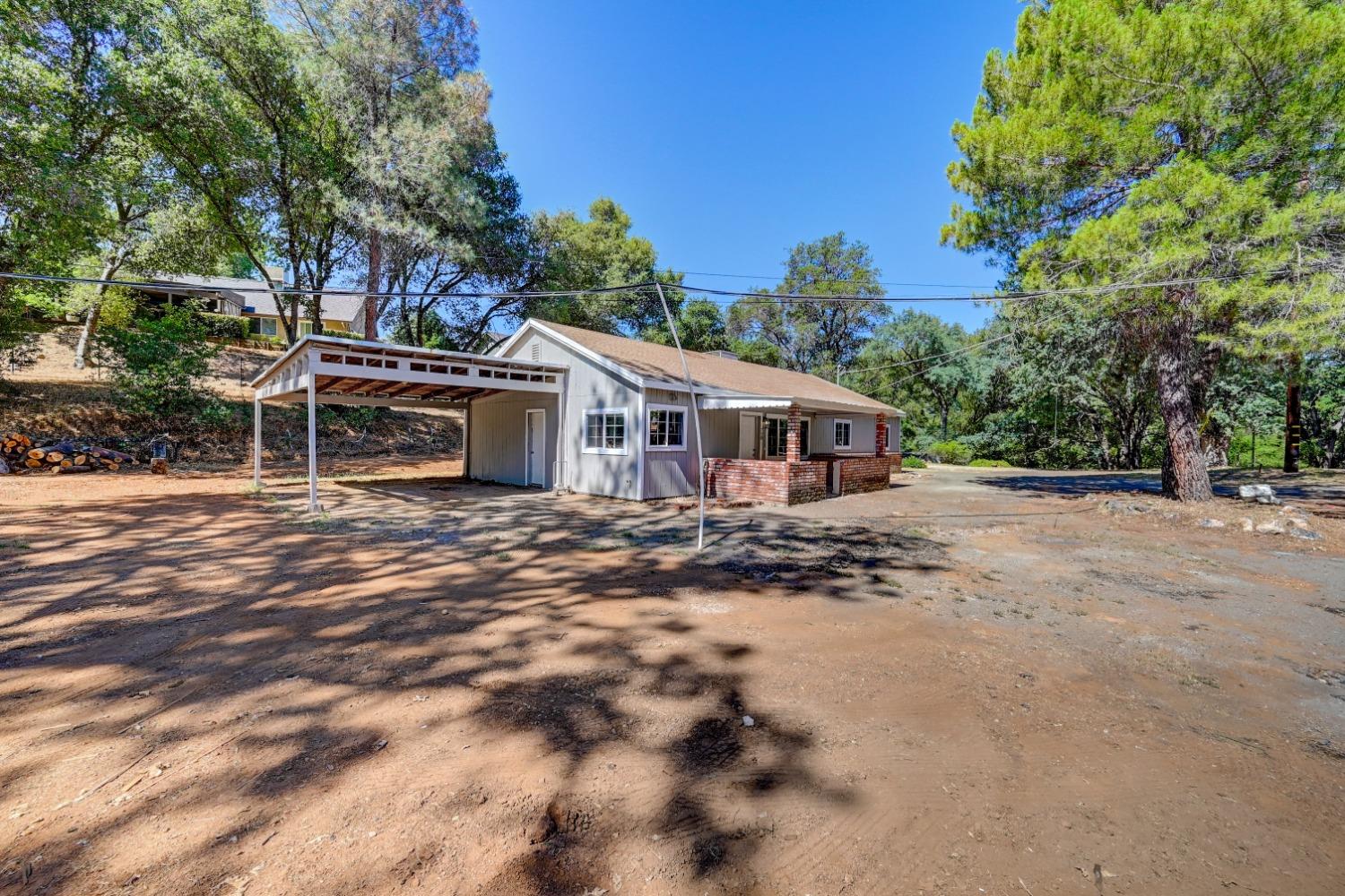 720 Snell Street, Sonora, California 95370, ,Residential Income,For Sale,Snell,202300991