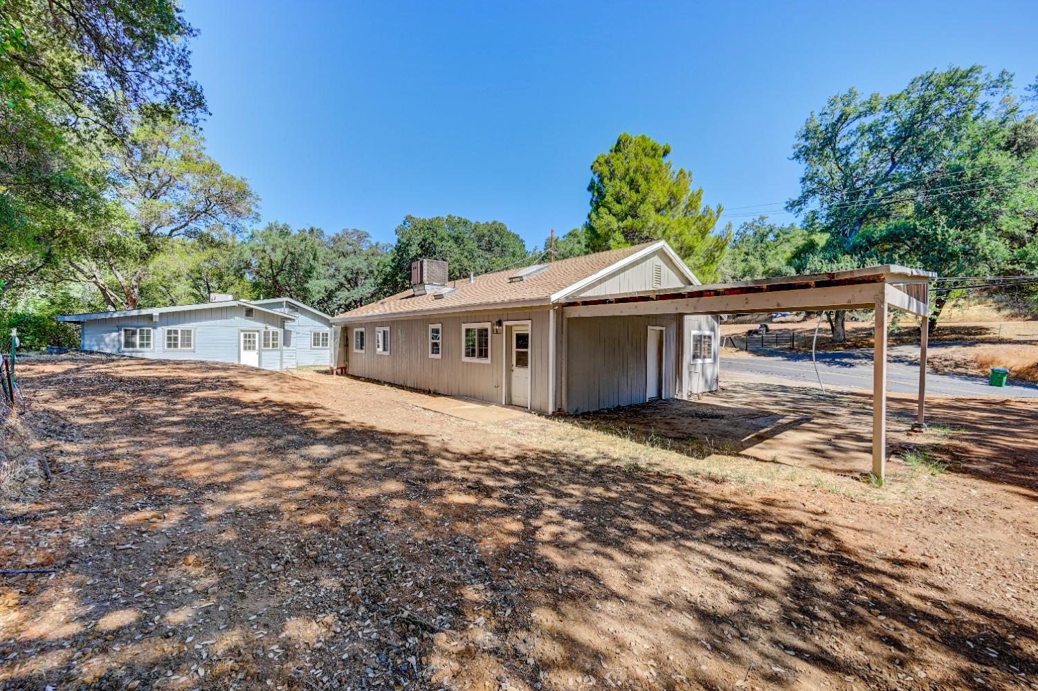 720 Snell Street, Sonora, California 95370, ,Residential Income,For Sale,Snell,202300991