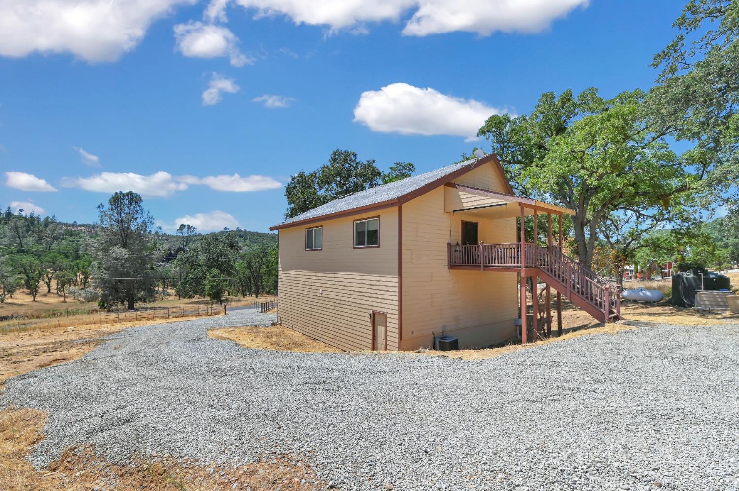 2279 Appaloosa Way, Angels Camp, California 95222, 3 Bedrooms Bedrooms, ,2 BathroomsBathrooms,Residential,For Sale,Appaloosa Way,202303260