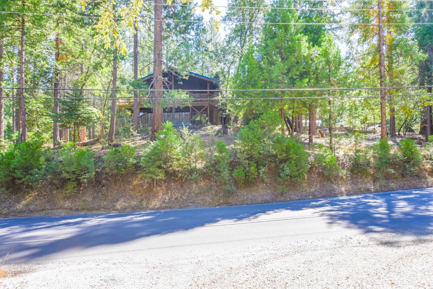 22745 Fork Road, Sonora, California 95370, 3 Bedrooms Bedrooms, ,3 BathroomsBathrooms,Residential,For Sale,Fork,202303267