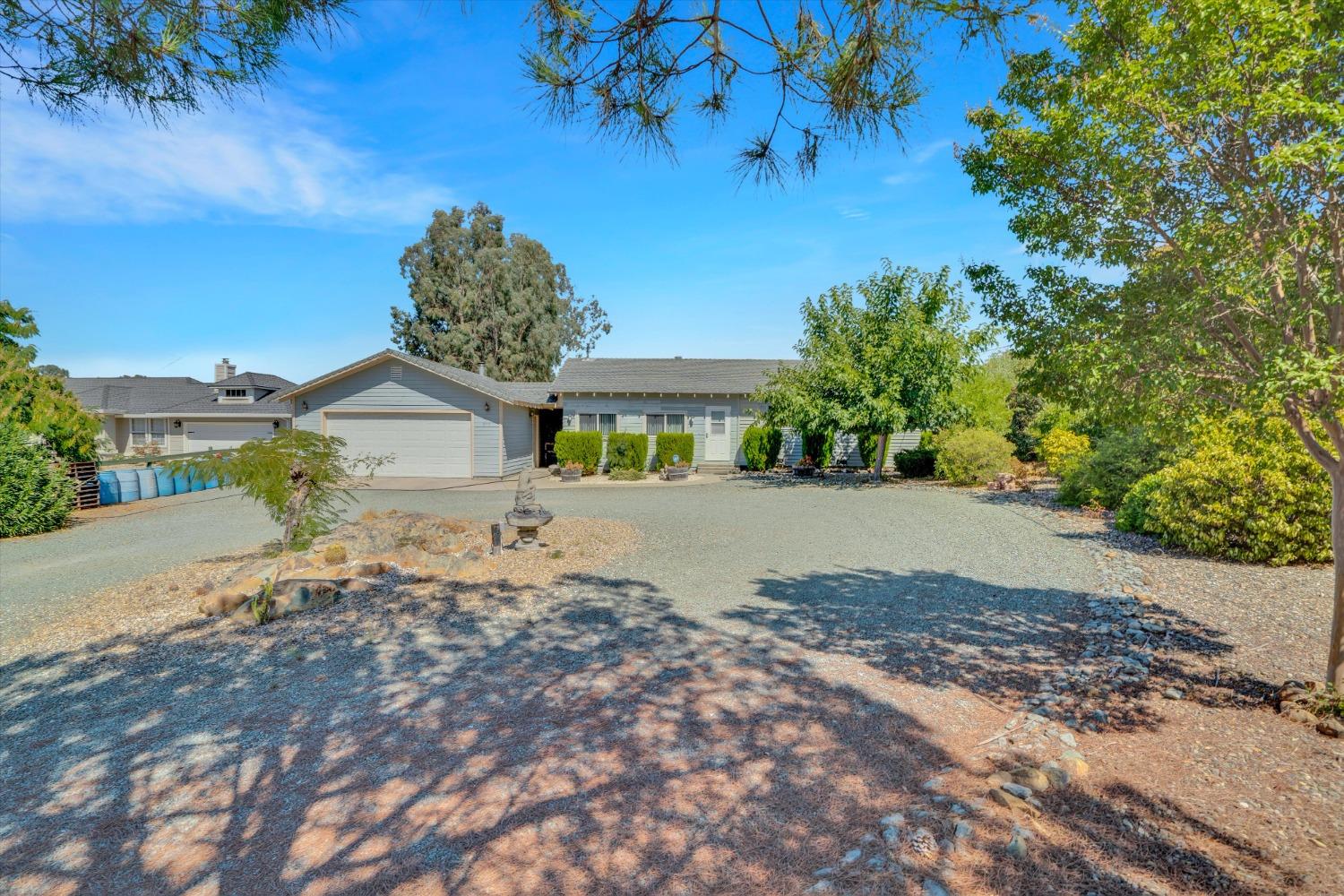 3915 Hartvickson Lane, Valley Springs, California 95252, 3 Bedrooms Bedrooms, ,2 BathroomsBathrooms,Residential,For Sale,Hartvickson,202303315