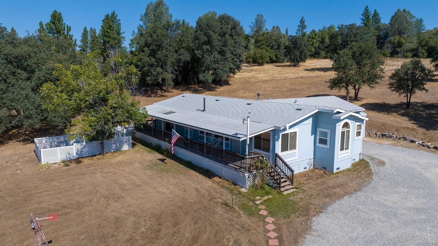 7207 Railroad Flat Road, Mountain Ranch, California 95246, 2 Bedrooms Bedrooms, ,2 BathroomsBathrooms,Residential,For Sale,Railroad Flat,202303357