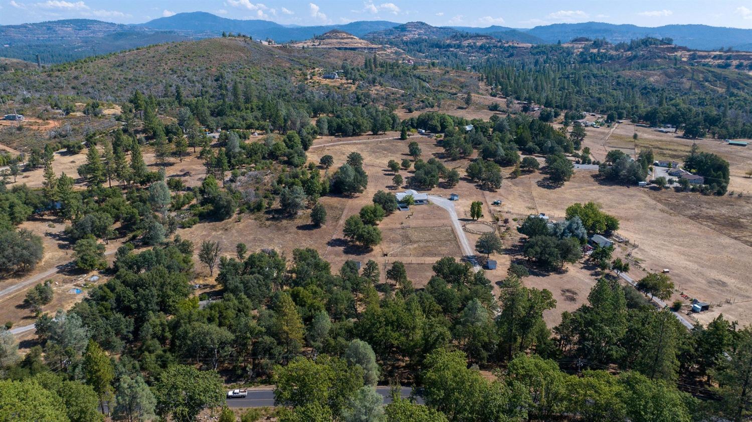 7207 Railroad Flat Road, Mountain Ranch, California 95246, 2 Bedrooms Bedrooms, ,2 BathroomsBathrooms,Residential,For Sale,Railroad Flat,202303357