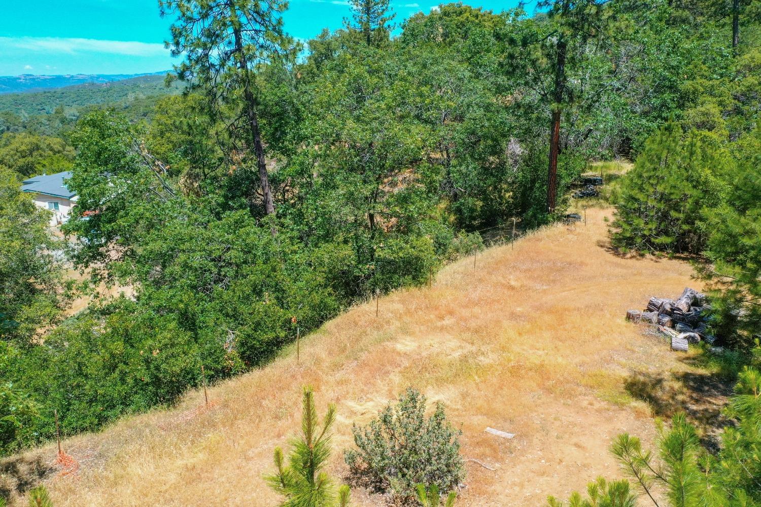 4700 Murphys Camp Road, Murphys, California 95247, 3 Bedrooms Bedrooms, ,2 BathroomsBathrooms,Residential,For Sale,Murphys Camp,202303367