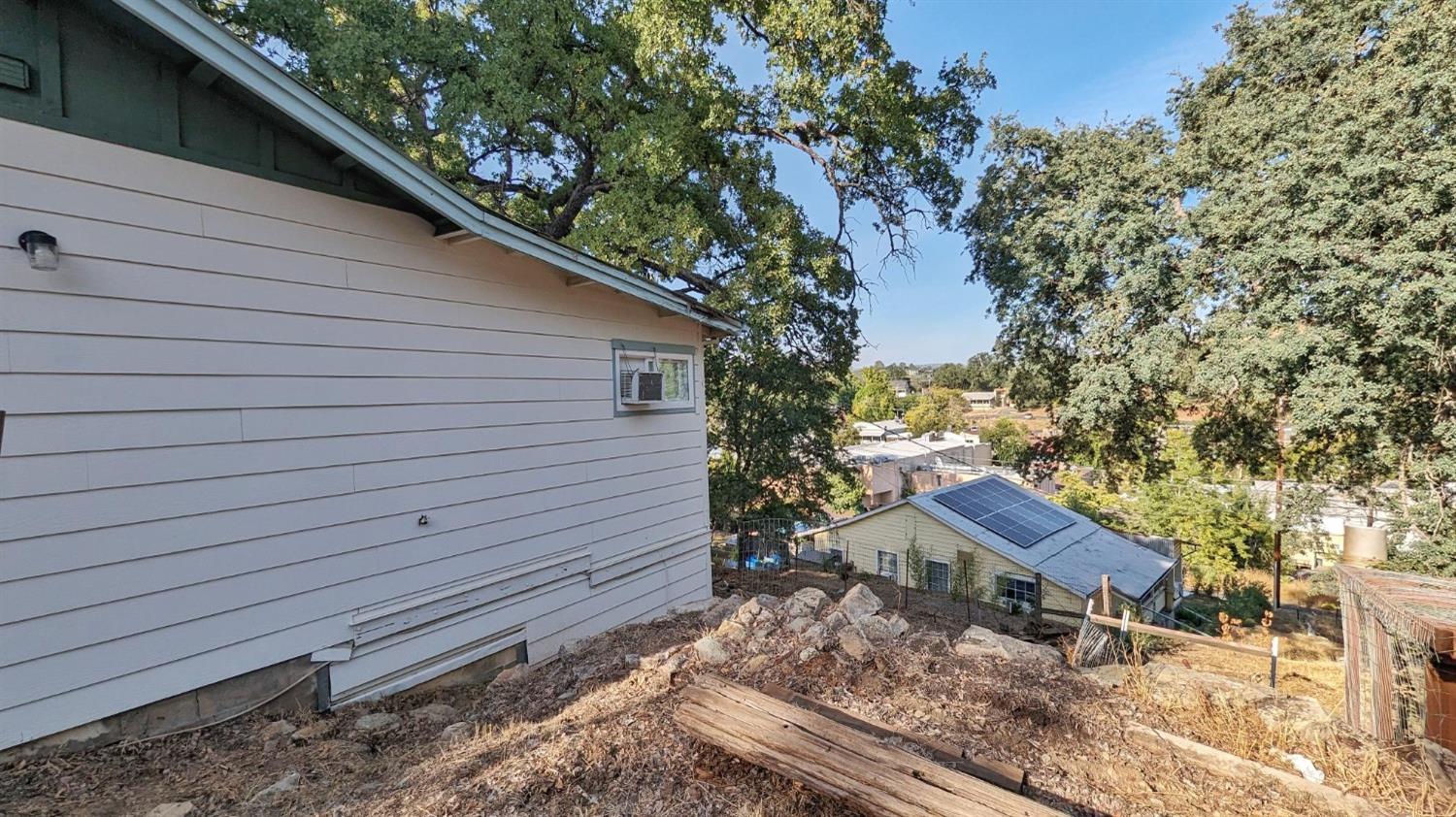 1369 Mark Twain Road, Angels Camp, California 95222, 2 Bedrooms Bedrooms, ,1 BathroomBathrooms,Residential,For Sale,Mark Twain,202303403