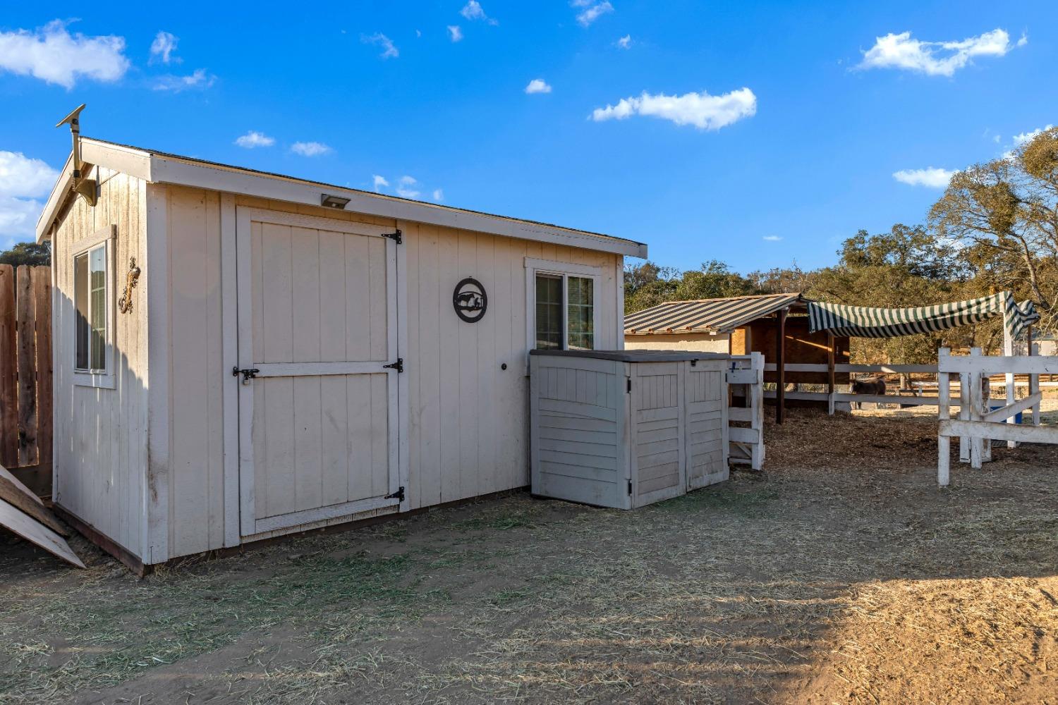 2611 Holmquist Lane, Valley Springs, California 95252, 3 Bedrooms Bedrooms, ,2 BathroomsBathrooms,Residential,For Sale,Holmquist,202303446