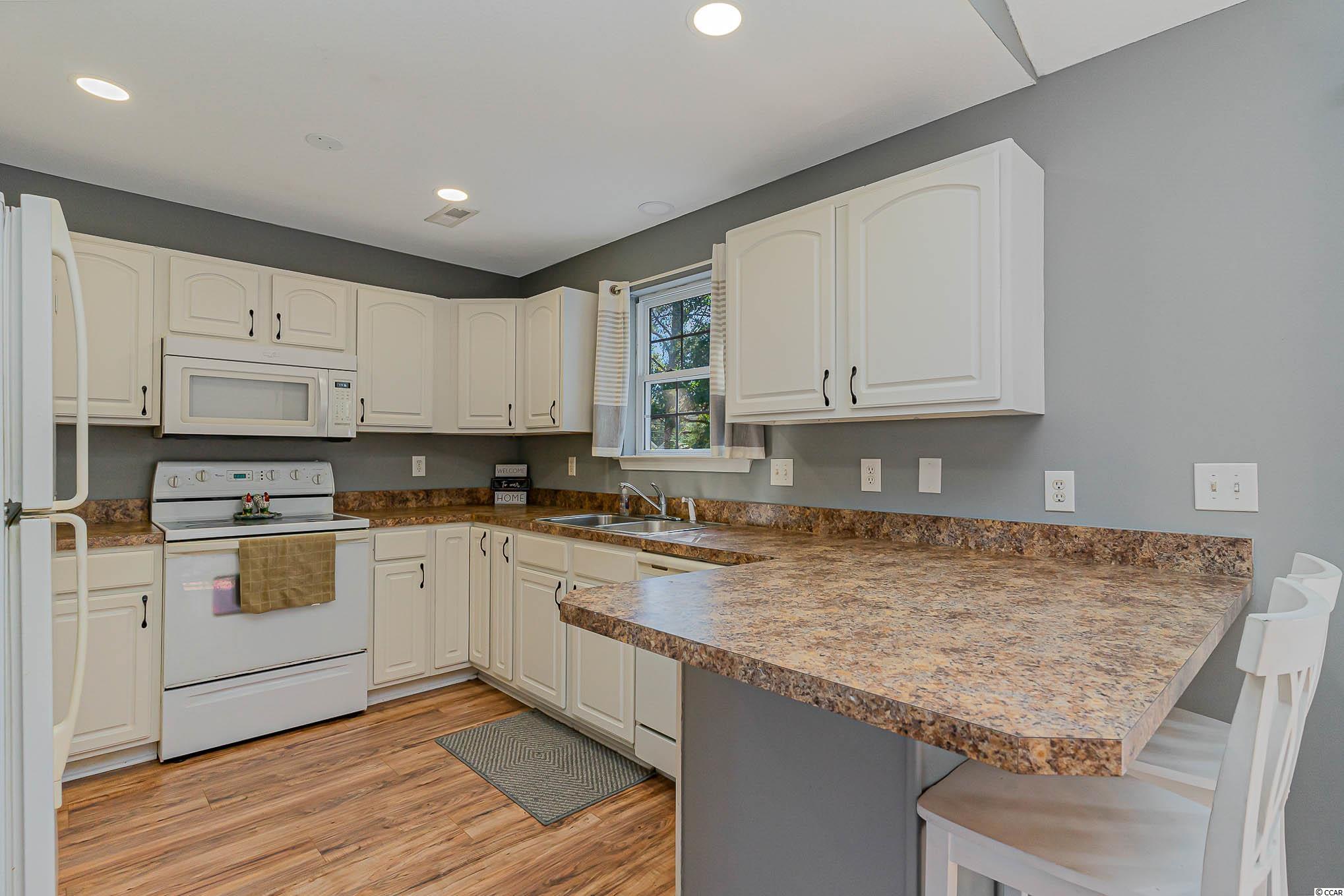 204 Balsa Dr.