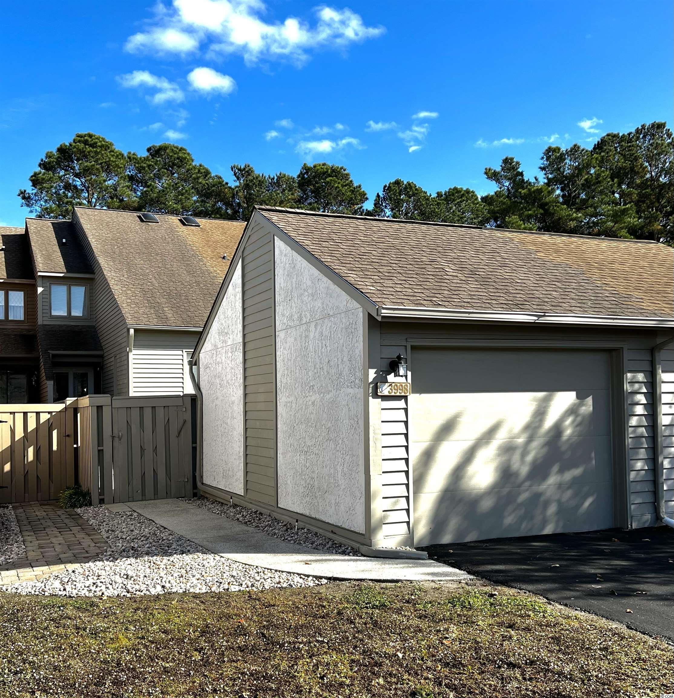 3998 Fairway Lakes Dr. Myrtle Beach, SC 29577