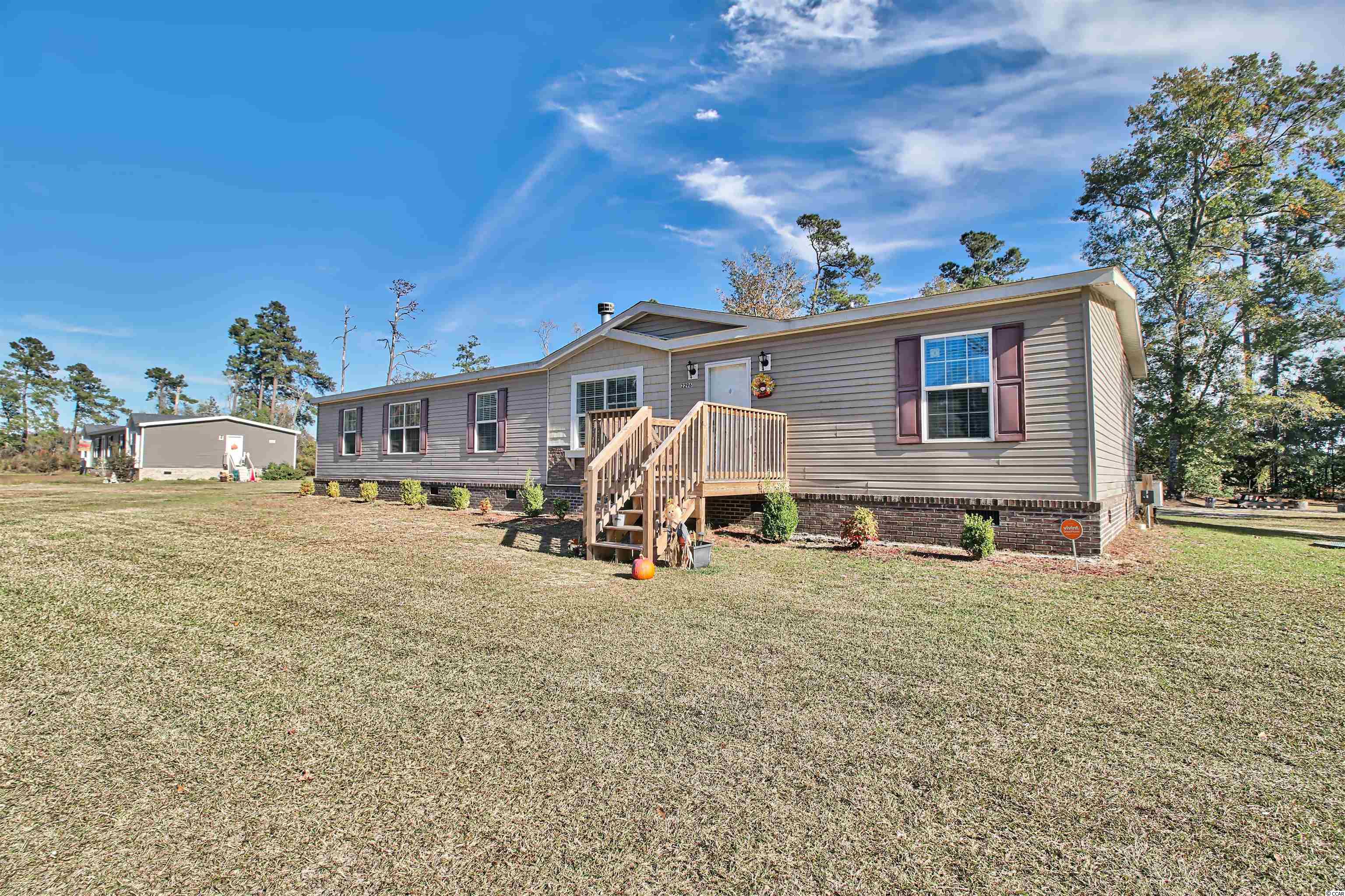 2296 Vaught Rd. Galivants Ferry, SC 29544