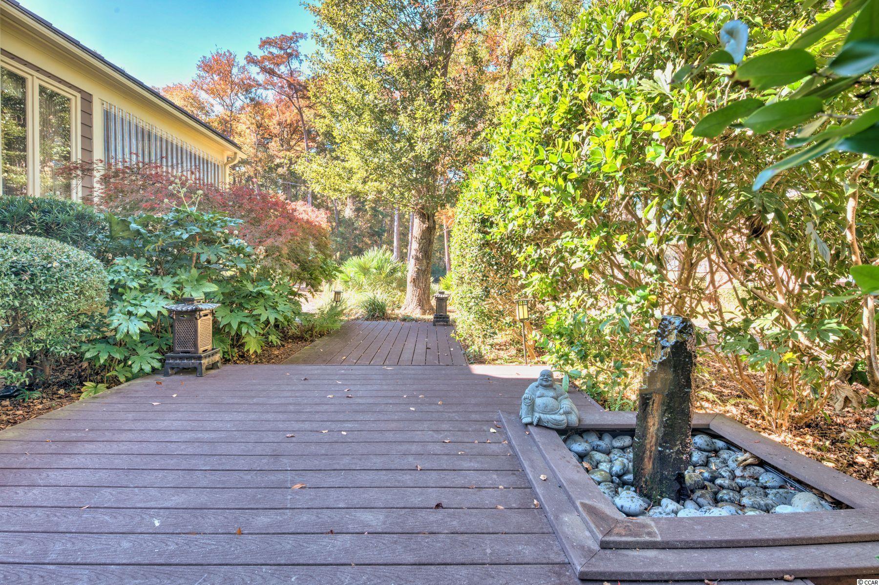 28 Sandwedge Loop Pawleys Island, SC 29585