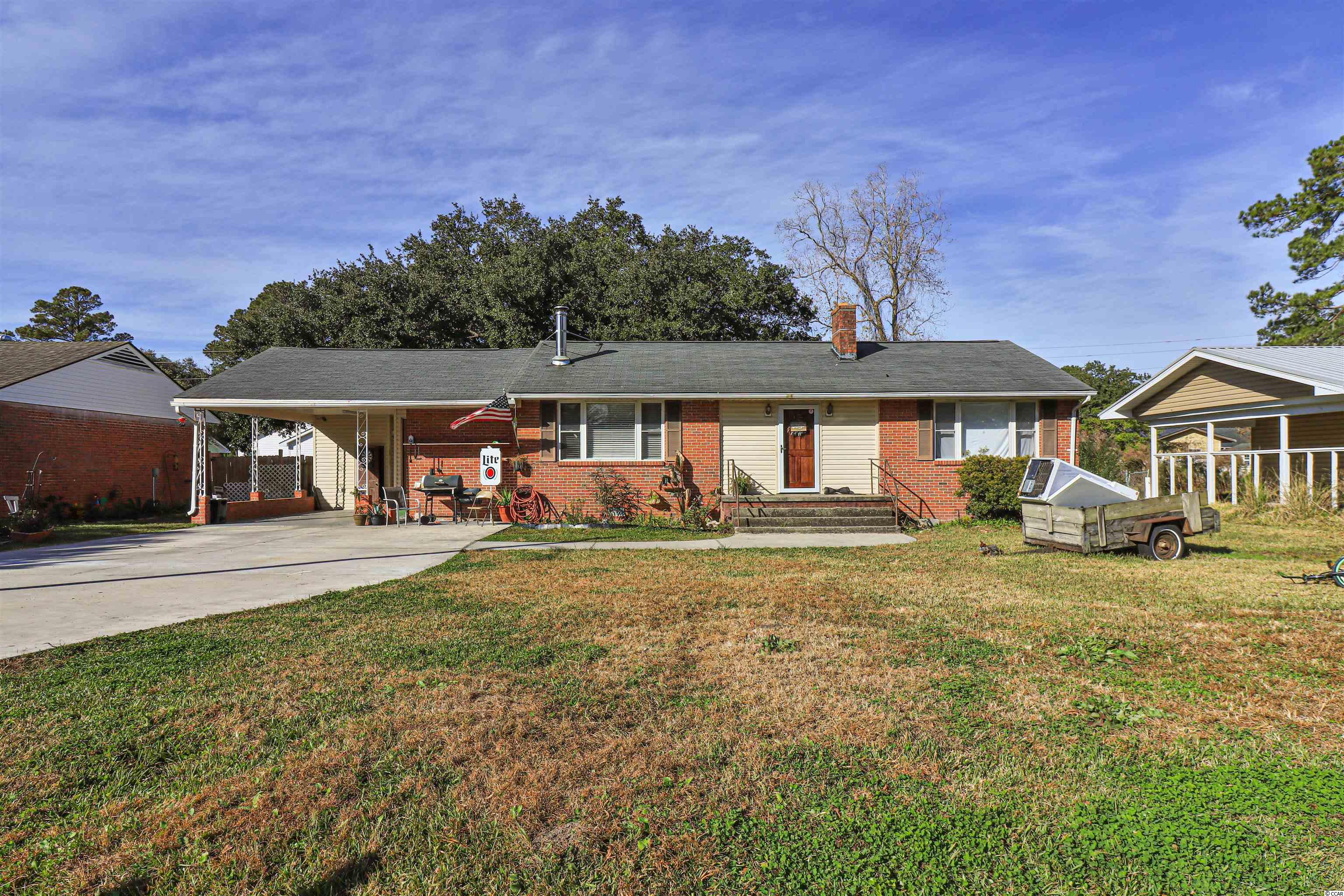 1899 Calhoun Dr.