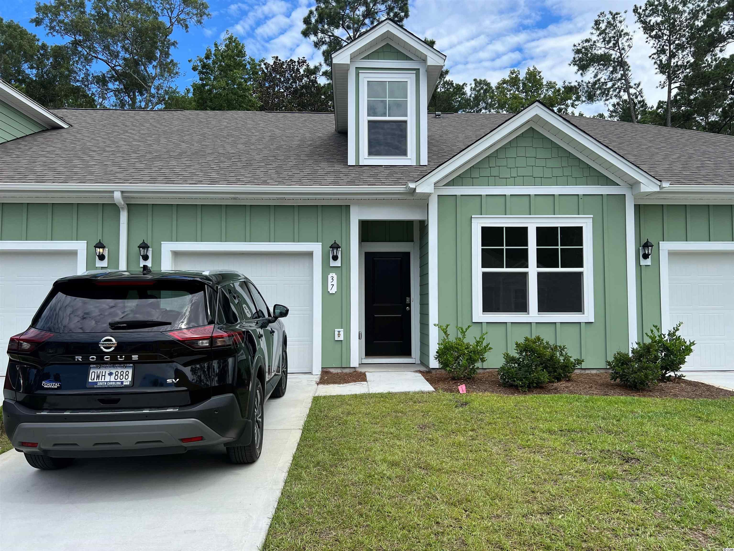 37 Vineyard Place Pawleys Island, SC 29585