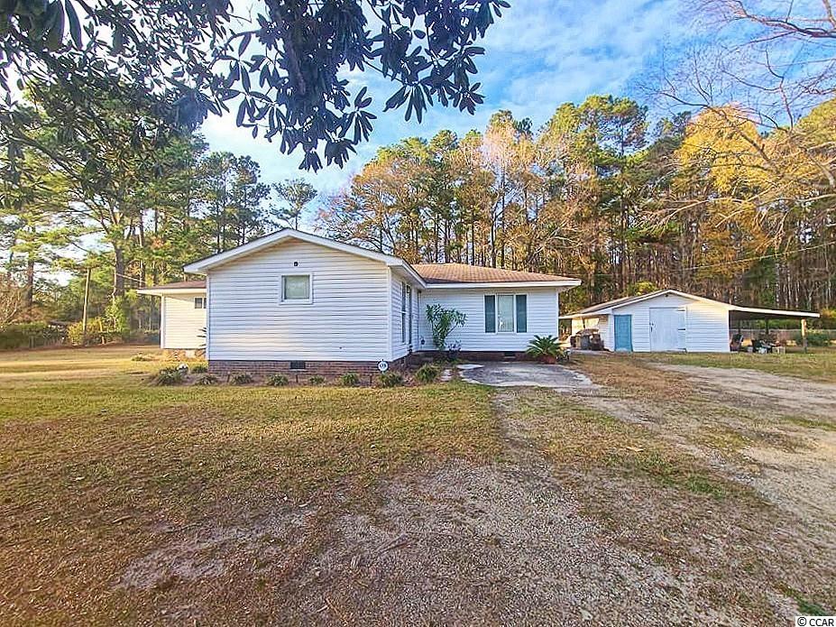 131 Twin City Circle Loris, SC 29569