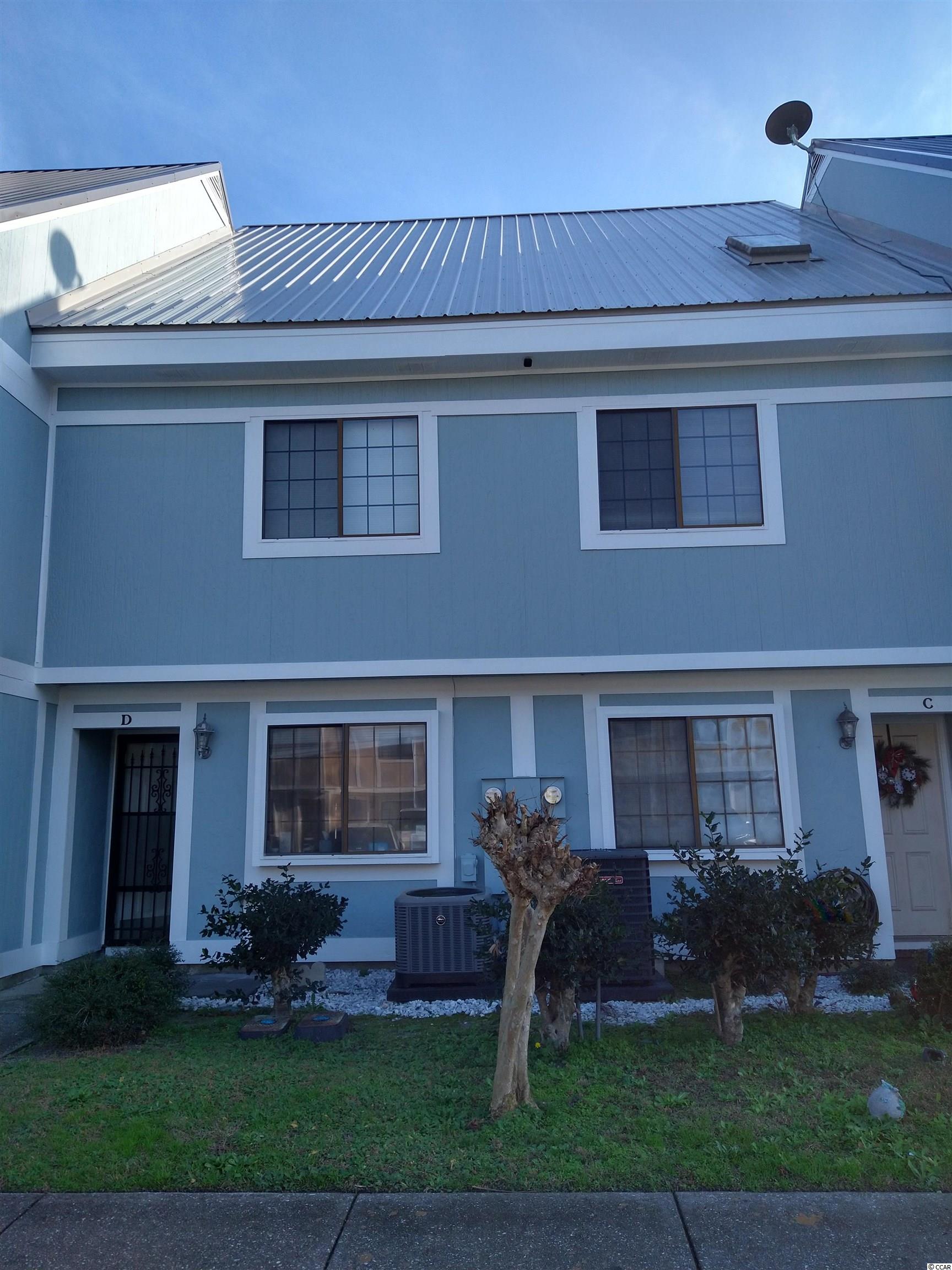 1204 Pinegrove Dr. Myrtle Beach, SC 29577