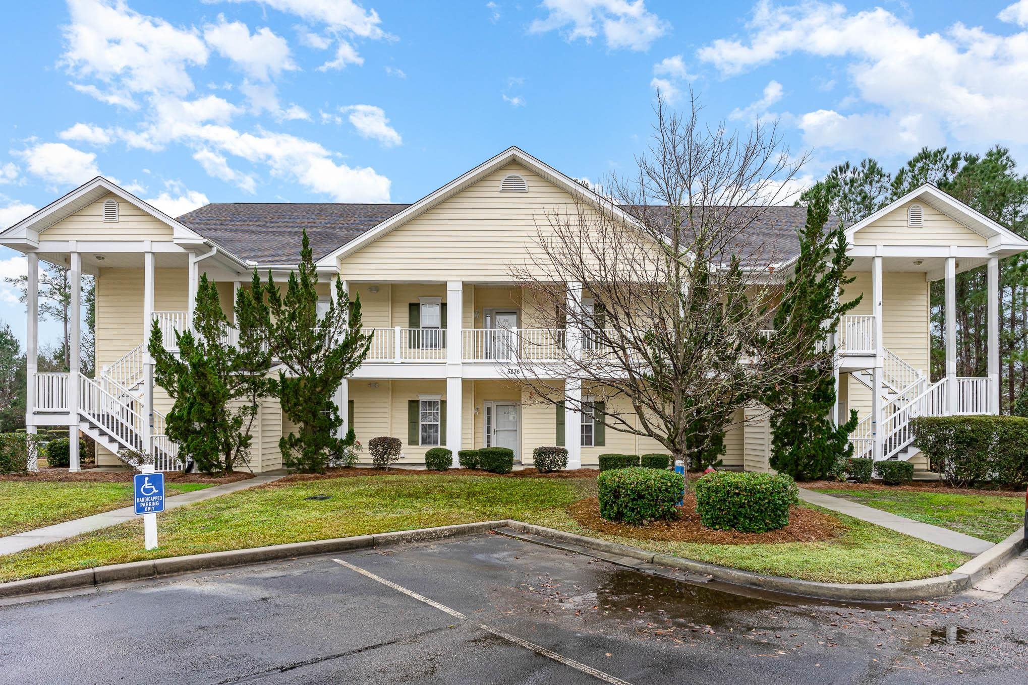 5876 Longwood Dr. UNIT #102 Murrells Inlet, SC 29576