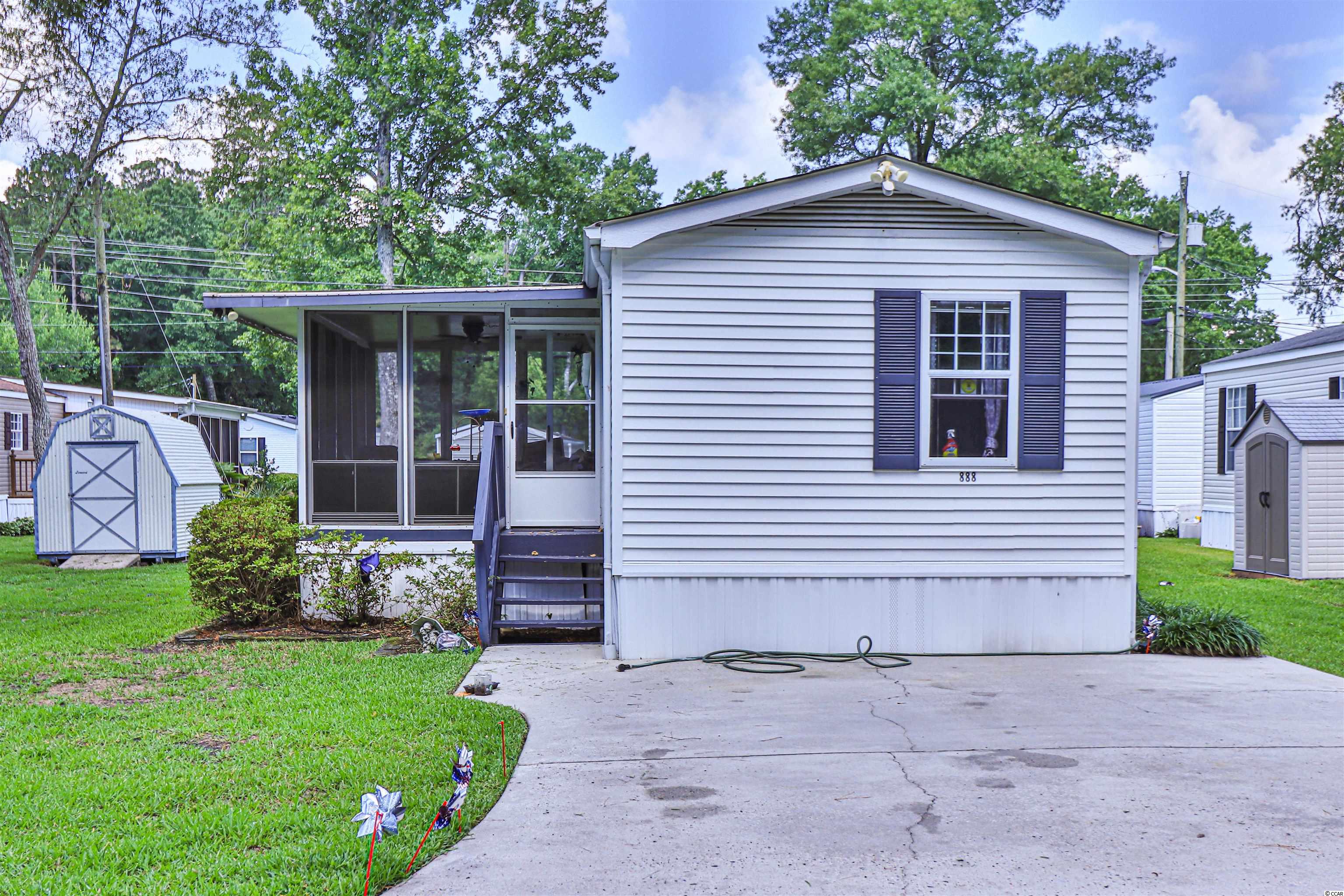 888 Periwinkle Pl.