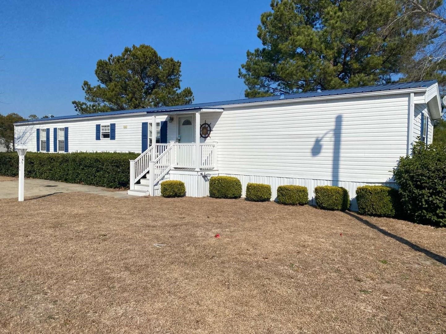 1046 Colonial Ln. Conway, SC 29526