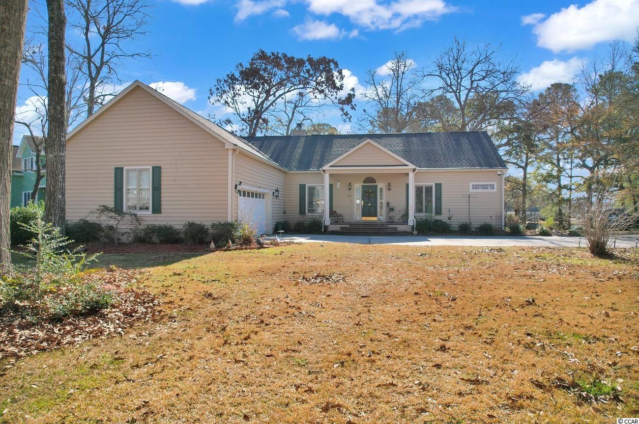 4651 Lake Circle Dr. Little River, SC 29566