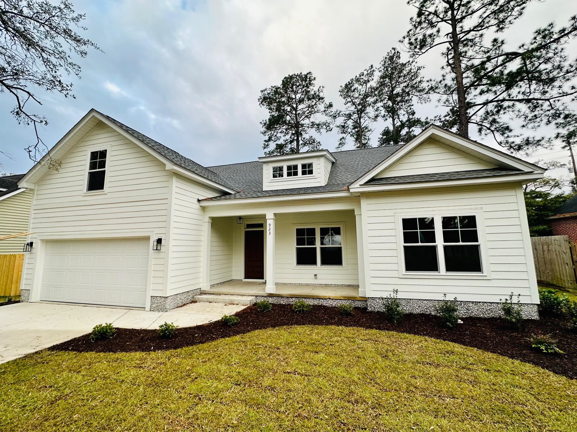 923 Palmetto St. Georgetown, SC 29440