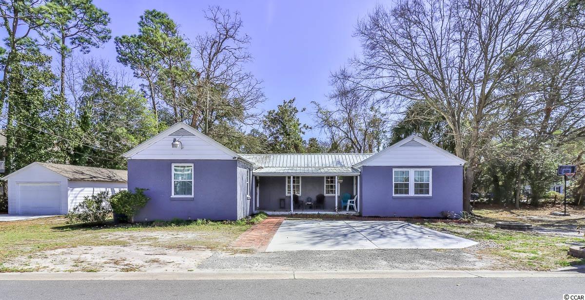 3000 N Oak St.