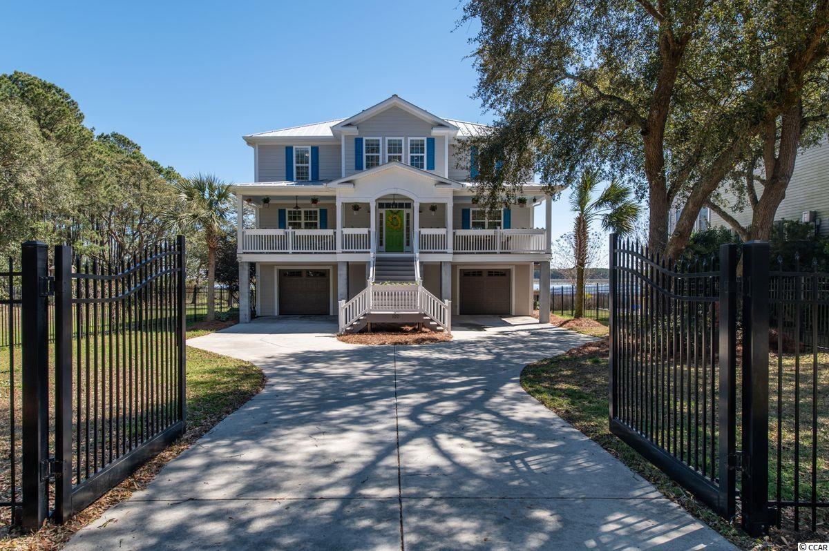 100 Gillette Pl. Murrells Inlet, SC 29576