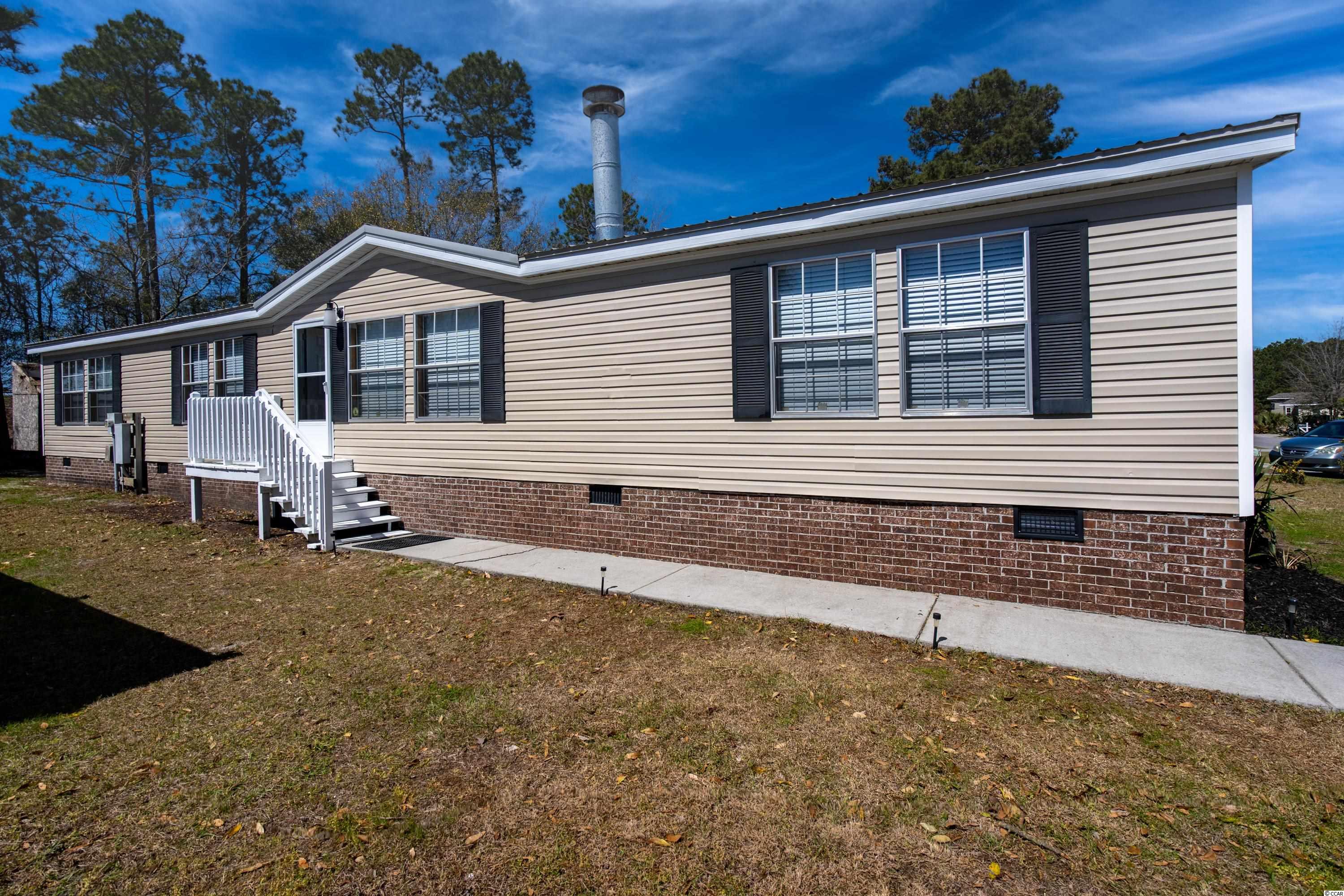 4522 Bruin Ln. Little River, SC 29566