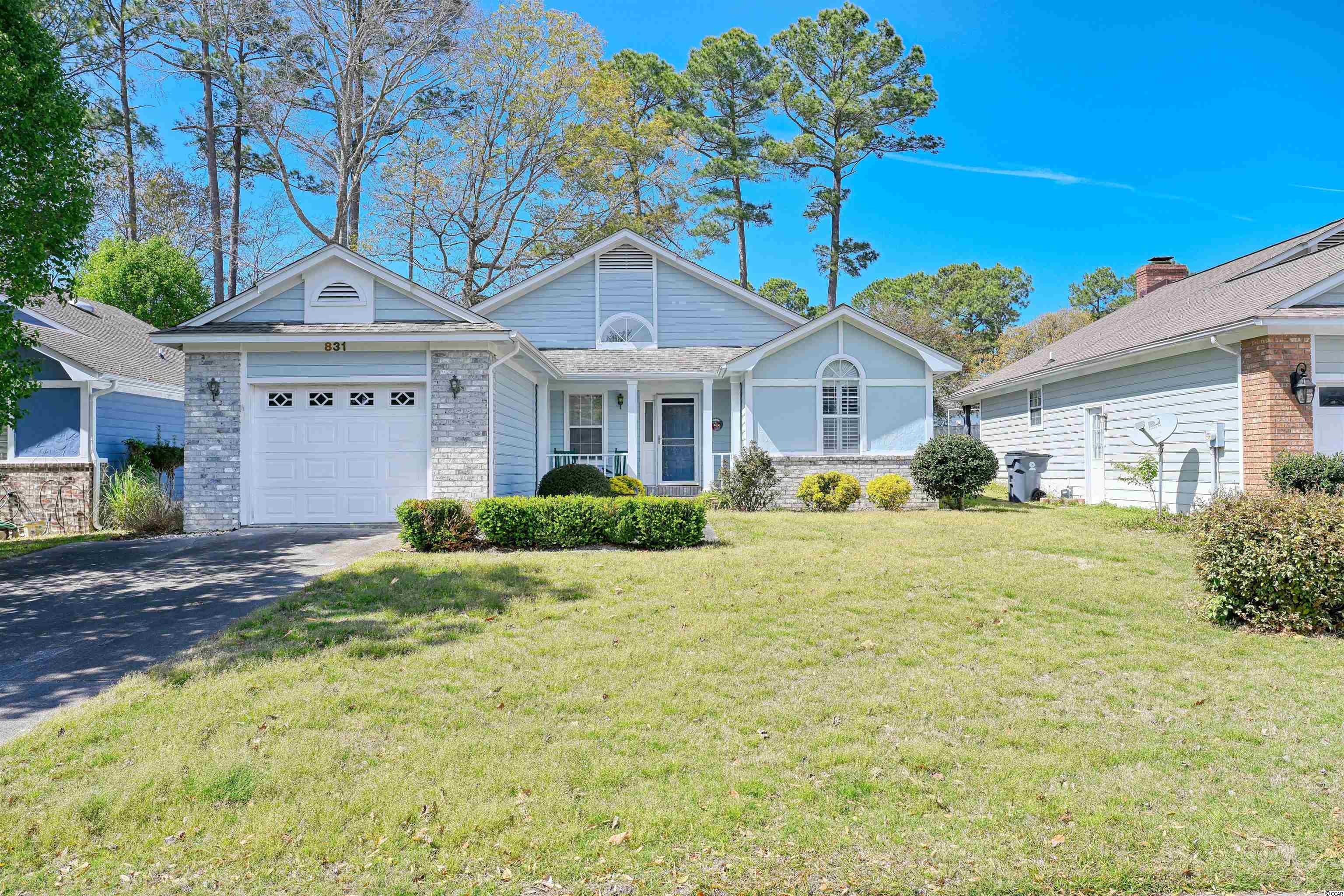 831 Knoll Dr. Little River, SC 29566